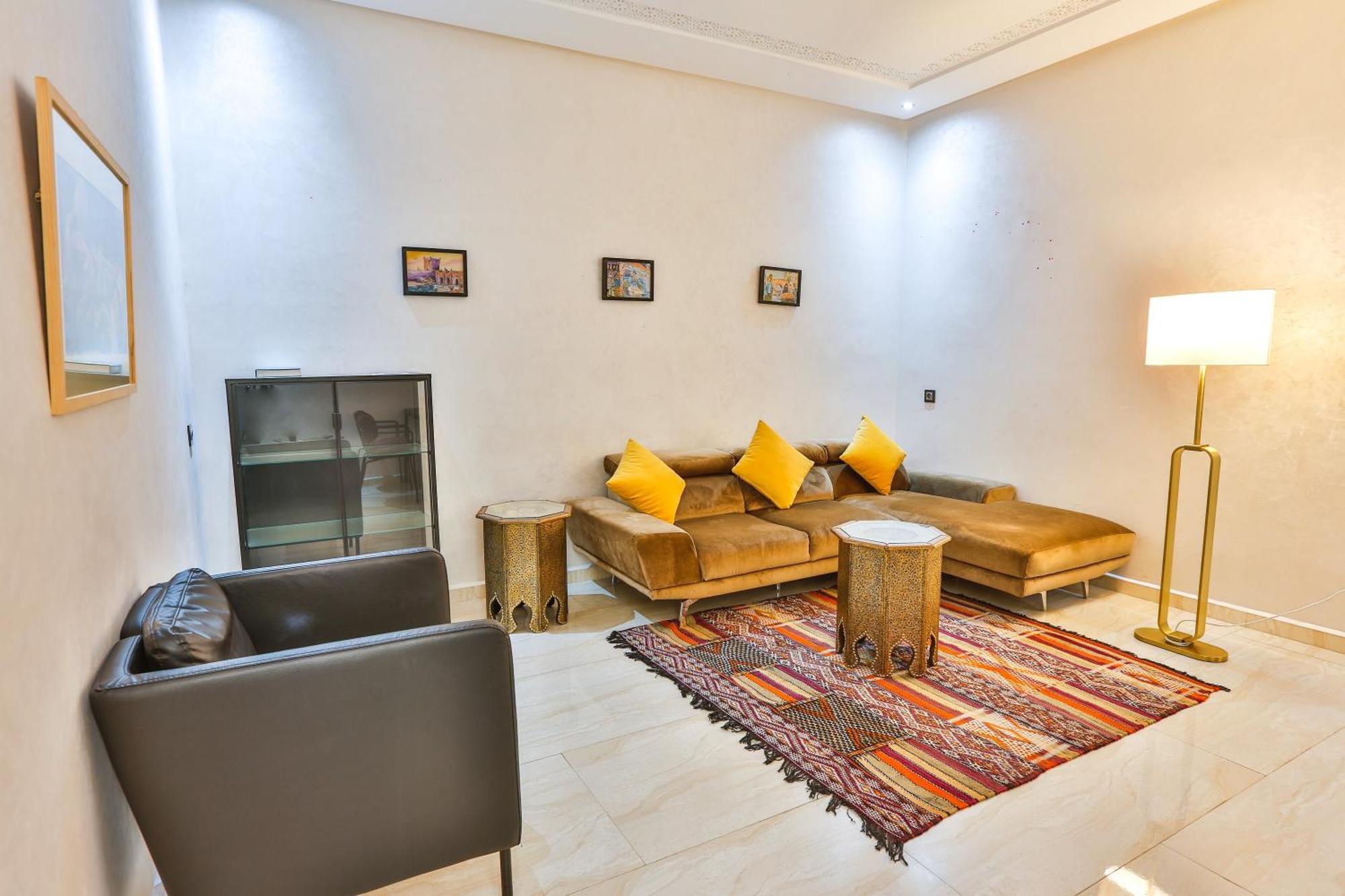 Prestigious Apartment Эс-Сувейра Экстерьер фото